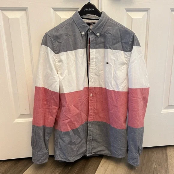 EUC Tommy Hilfiger Long Sleeve - Picture 1 of 2